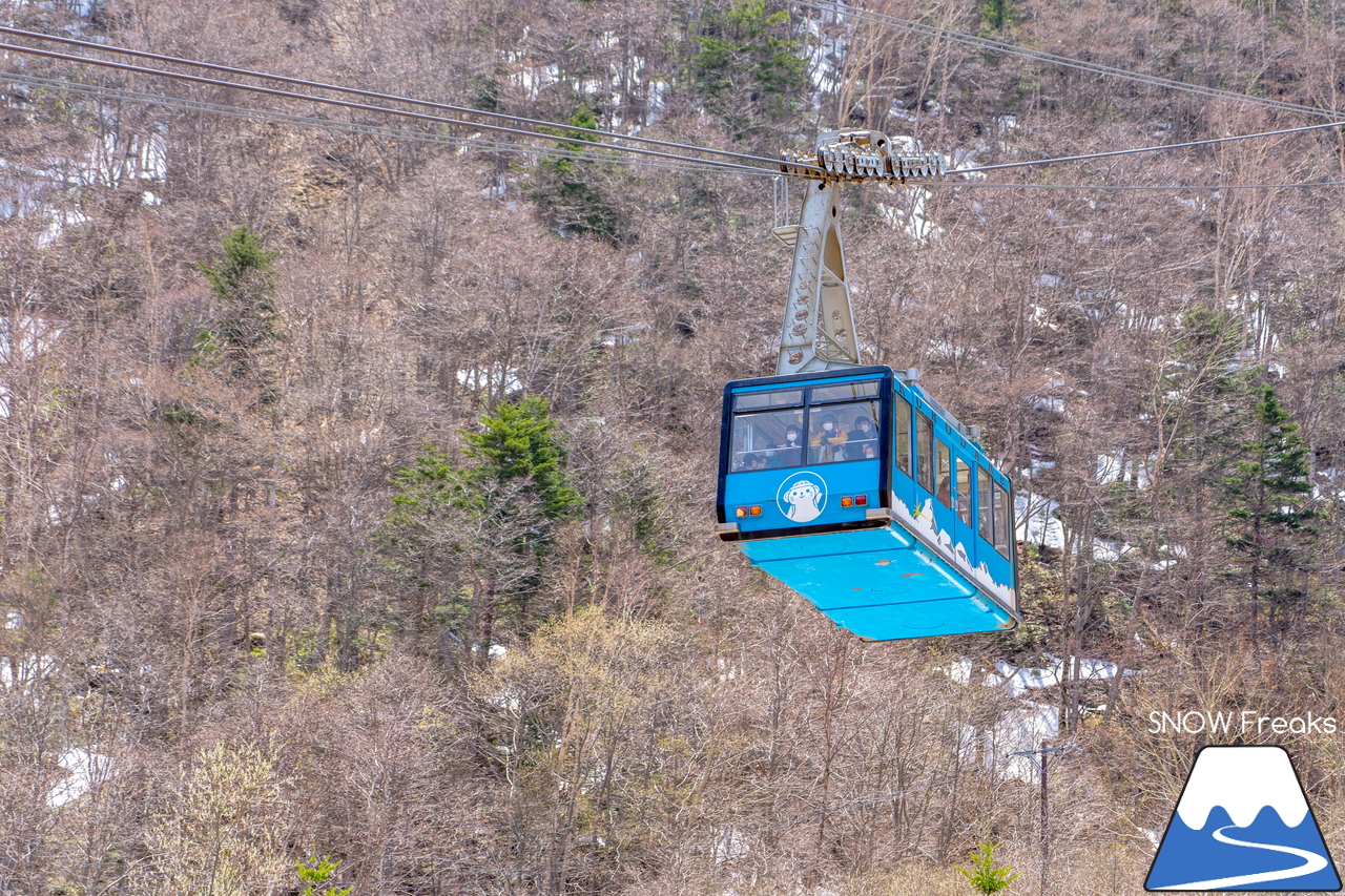 大雪山層雲峡・黒岳ロープウェイスキー場｜2021-2022シーズン終了間近…。積雪280cm＆5月8日までスキーリフト営業の黒岳で、春スキー＆スノーボードを満喫しましょう！